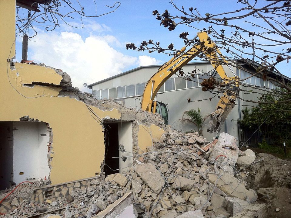 Demolizioni edili e controllate