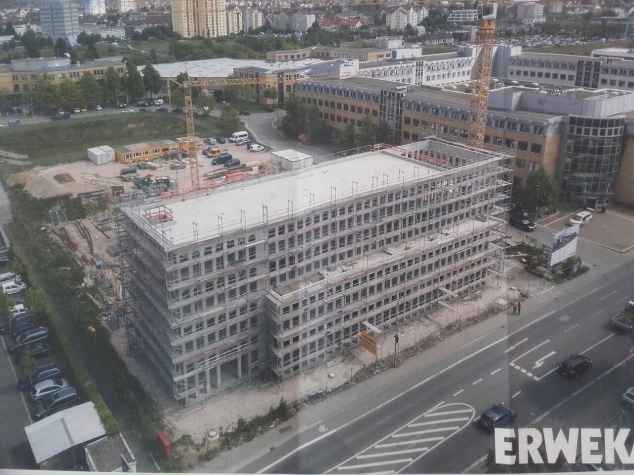 Jogrema atlikti darbai – Fasadiniai pastoliai