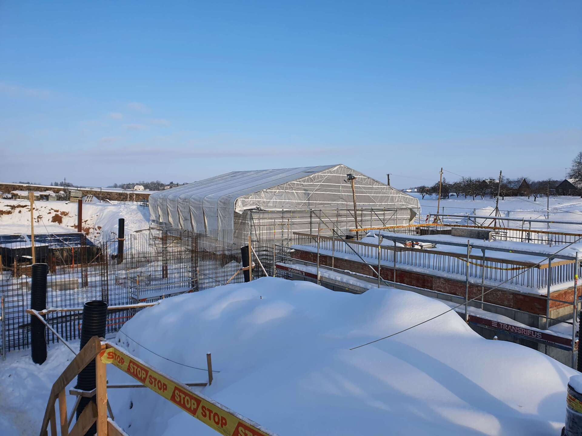 jogrema atlikti darbai - laikinieji stogai