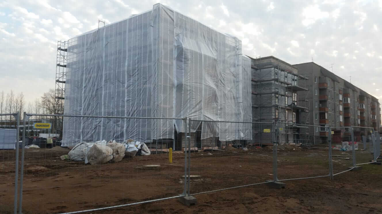 Jogrema atlikti darbai – Plėvelės ir tinklo uždengimas