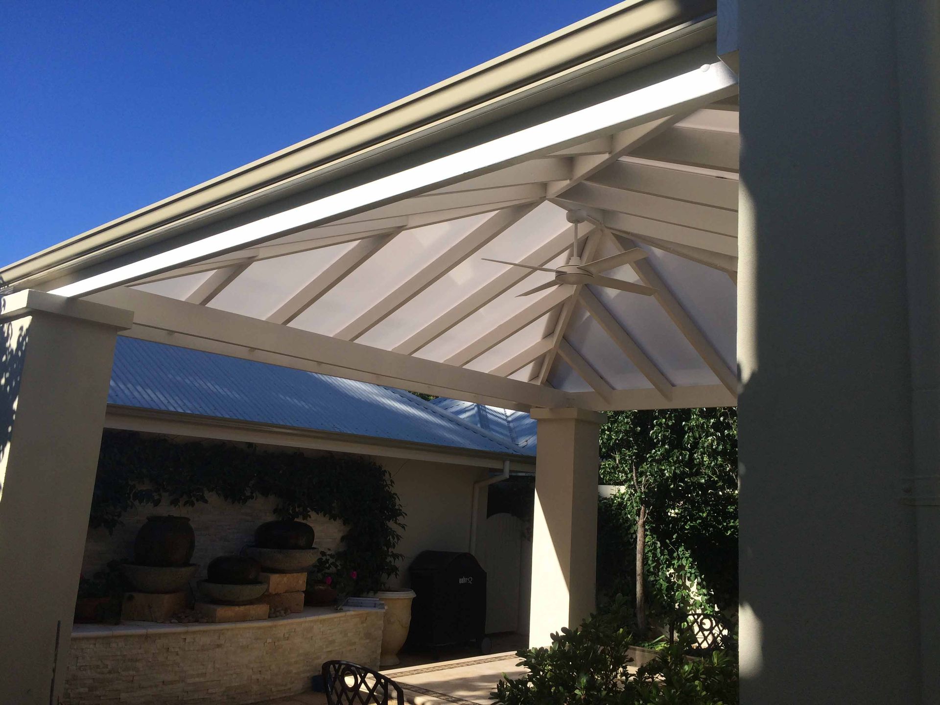 White patio | Carine, WA | Modern Plastics & Pergolas