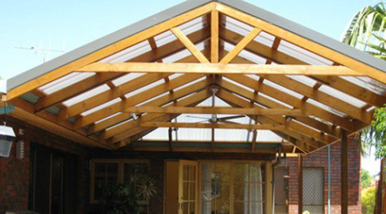 Backyard patio | Carine, WA | Modern Plastics & Pergolas