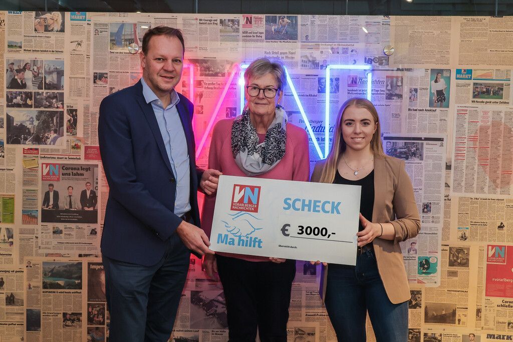 Scheckübergabe Fries: 3000 €