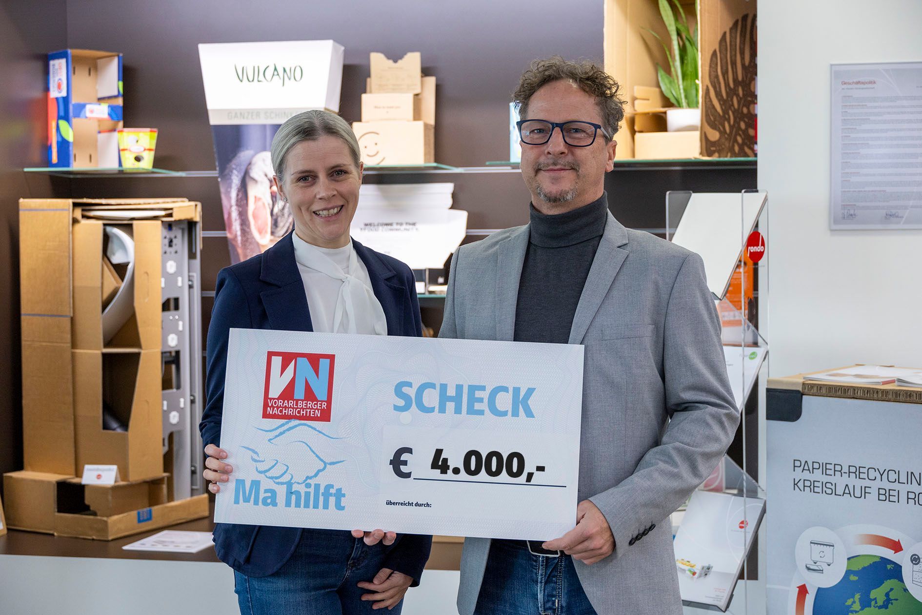 Scheckübergabe Rondo: 4.000€