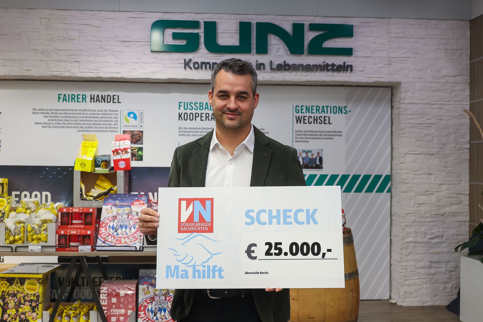 Scheckübergabe Gunz: 25.000€