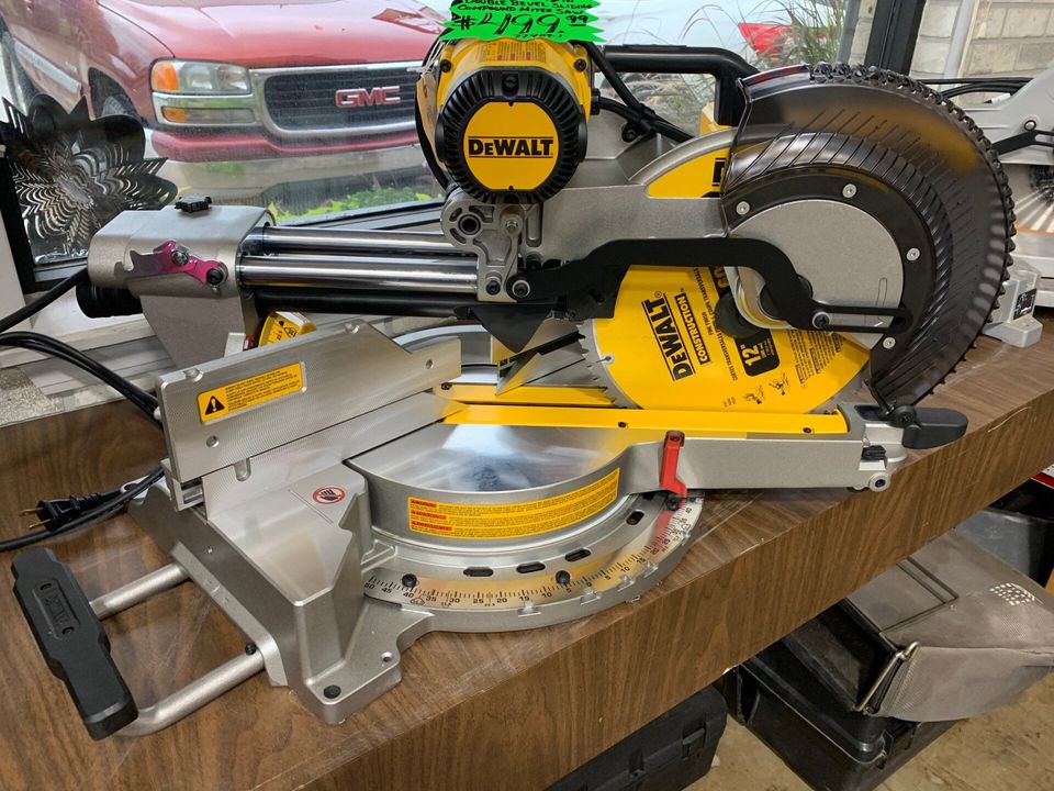 Gmc mitre online saw