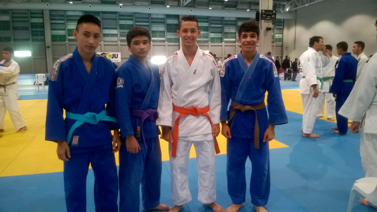 Instituto Ação e Reação: 12 anos agindo, reagindo e superando