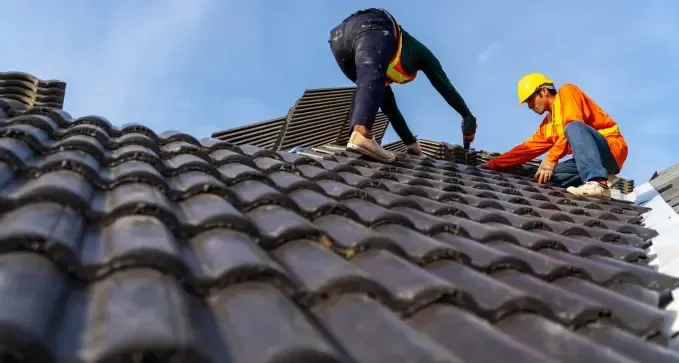 instalar un tejado de tejas a precio económico en Ribadavia, Orense