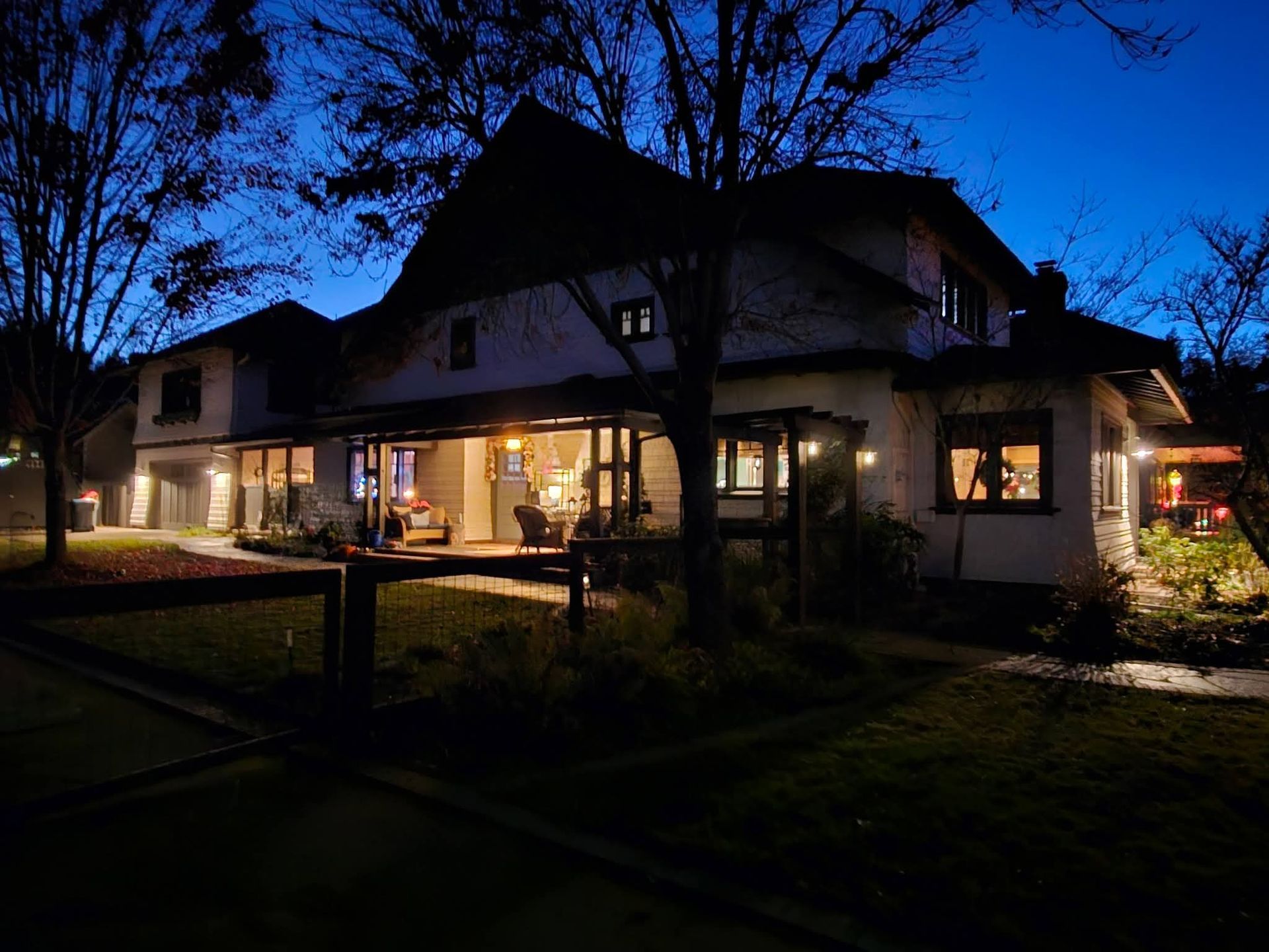 Asphalt shingle roof installation in Klamath Falls, OR