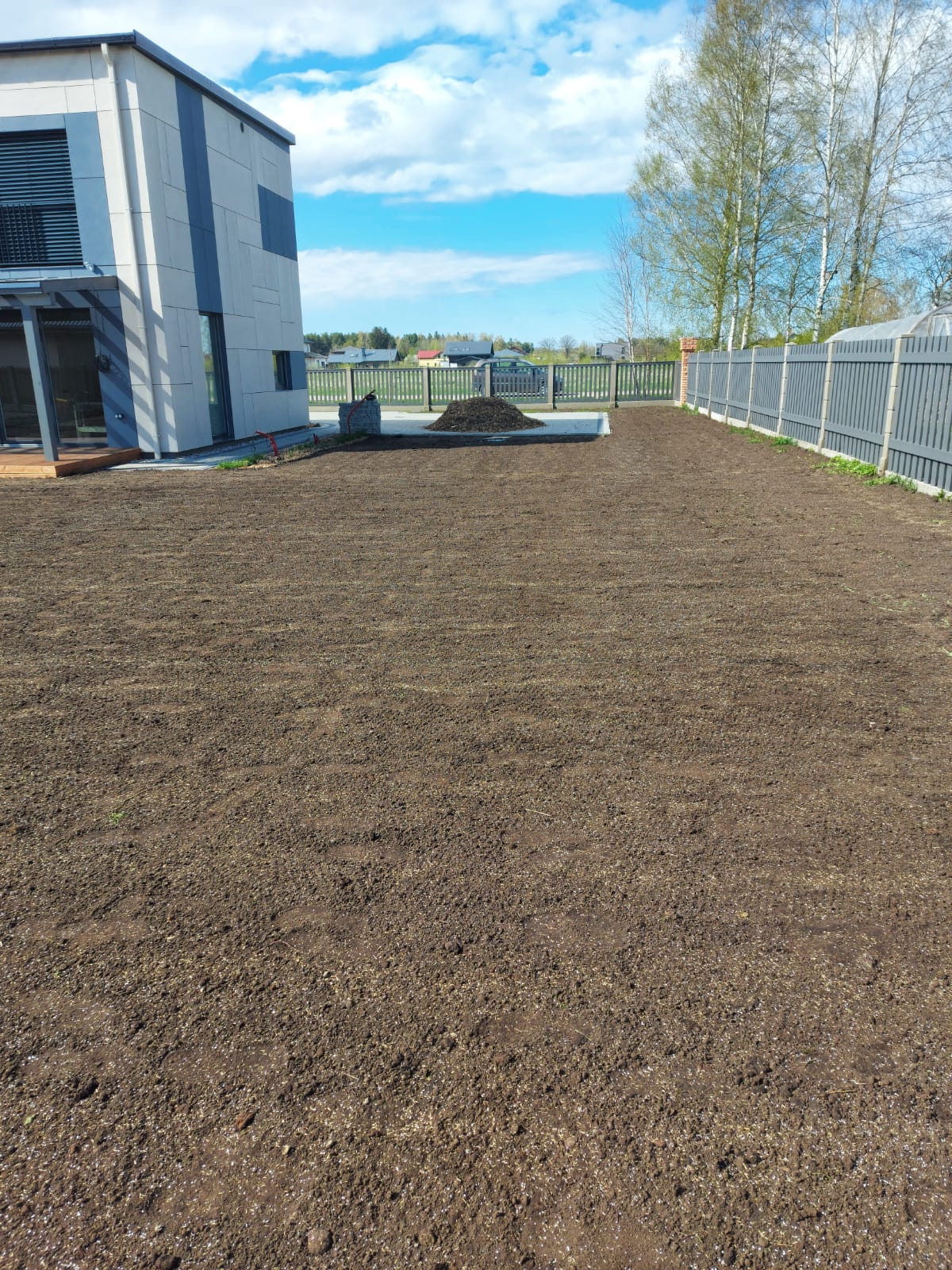 palisāžu izbūve, dārza apgaismojums, pameža tīrīšana, krūmu tīrīšana