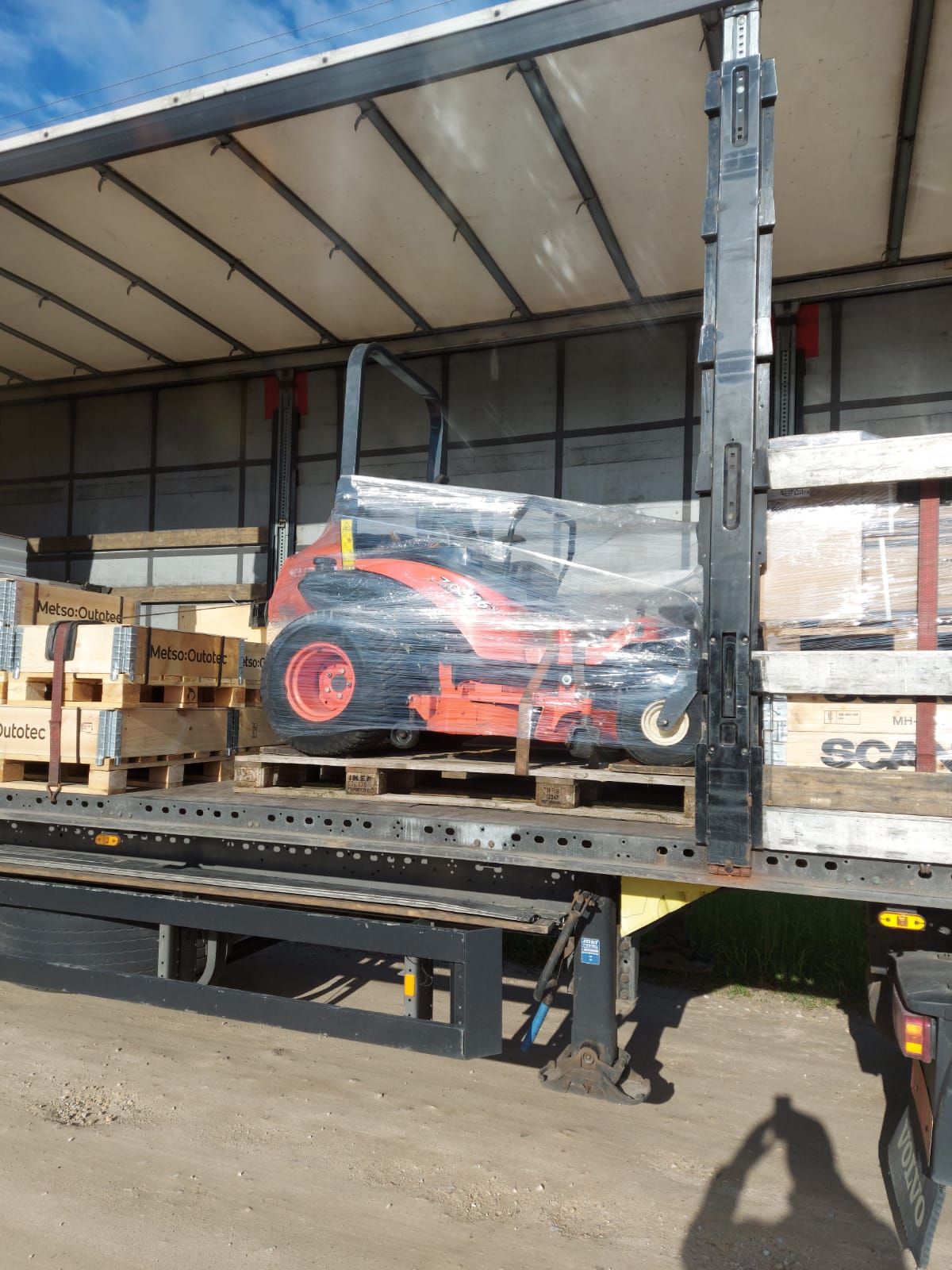 ietvju tīrīšana, grāvju izpļaušana, trubu tīrīšana, noteksistēmu tīrīšana