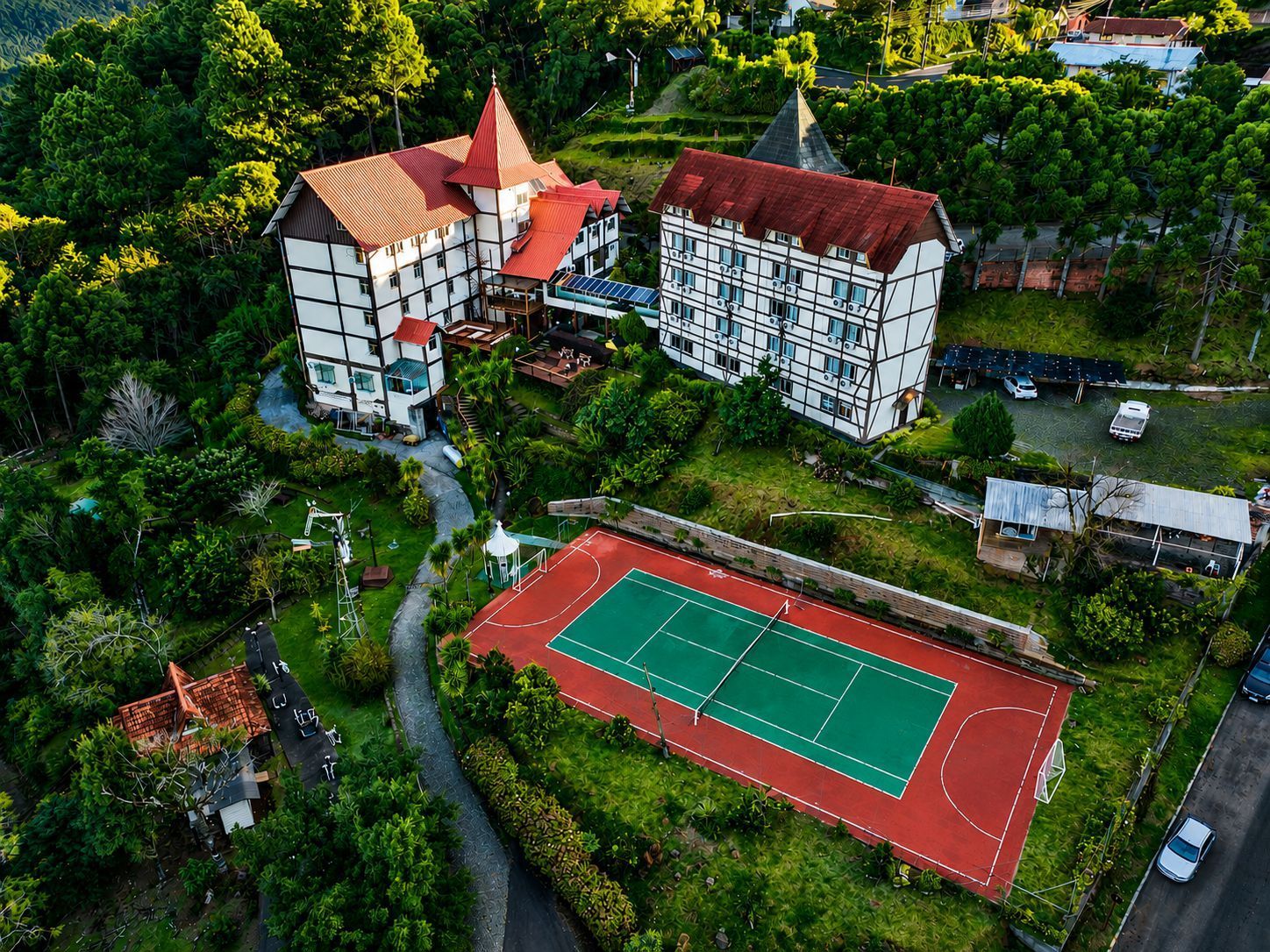 Sky Valle Hotel