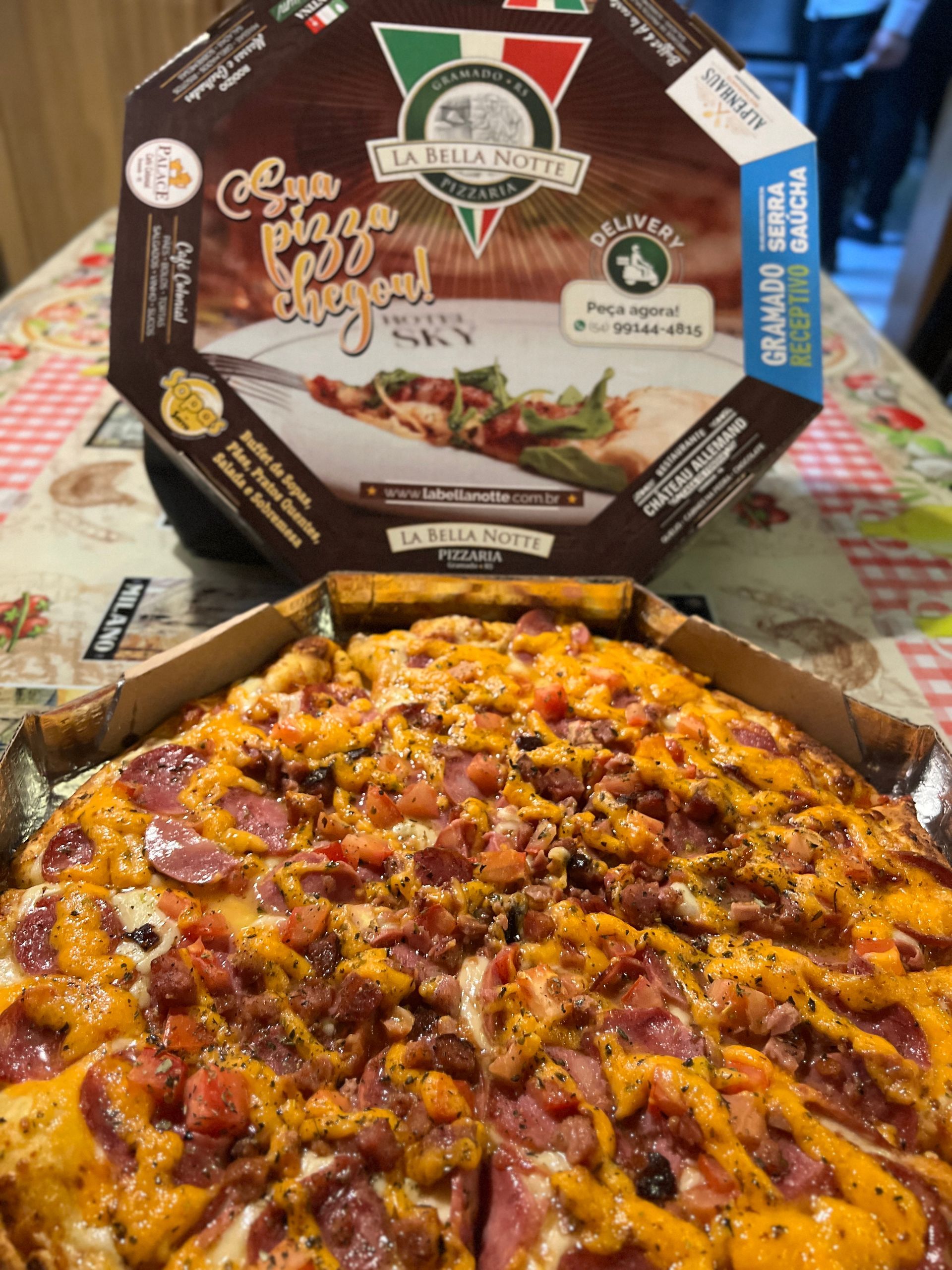 Dia da Pizza na La Bella Notte Pizzaria