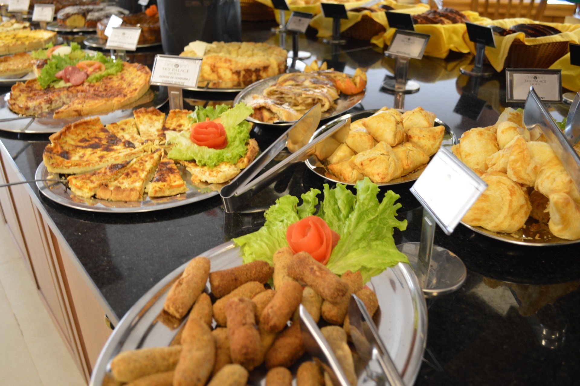 CAFÉ COLONIAL
