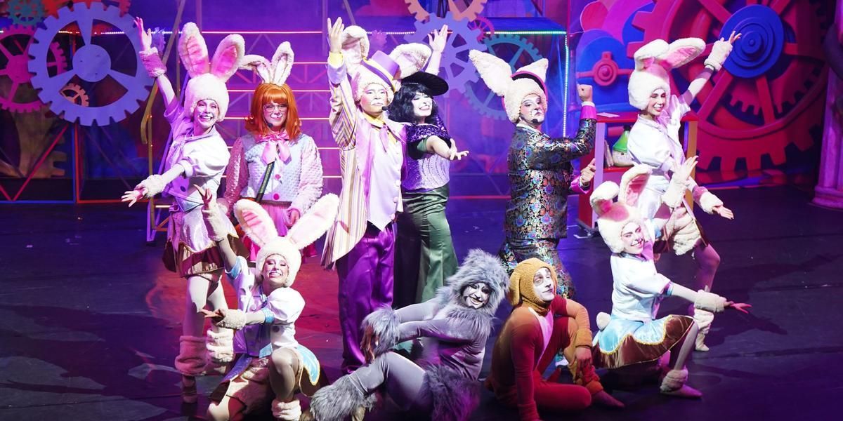 Parque Terra Mágica Florybal estreia espetáculo de Páscoa na Serra Gaúcha