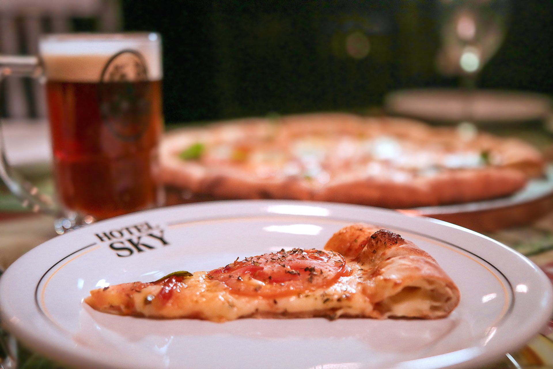 LA BELLA NOTTE PIZZARIA