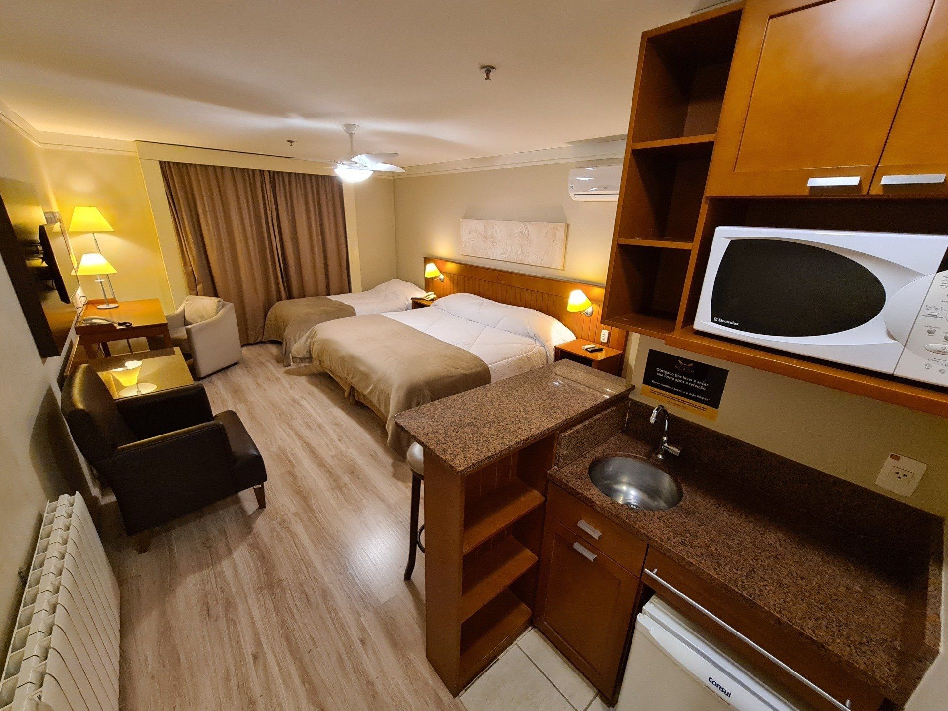 SKY BORGES HOTEL