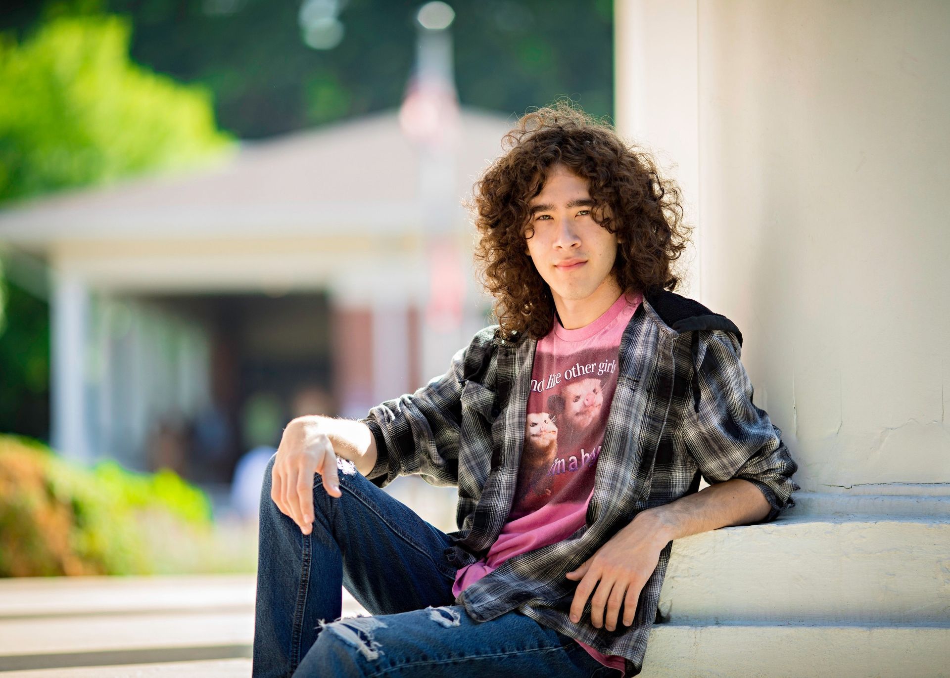 Milo sitting on the steps