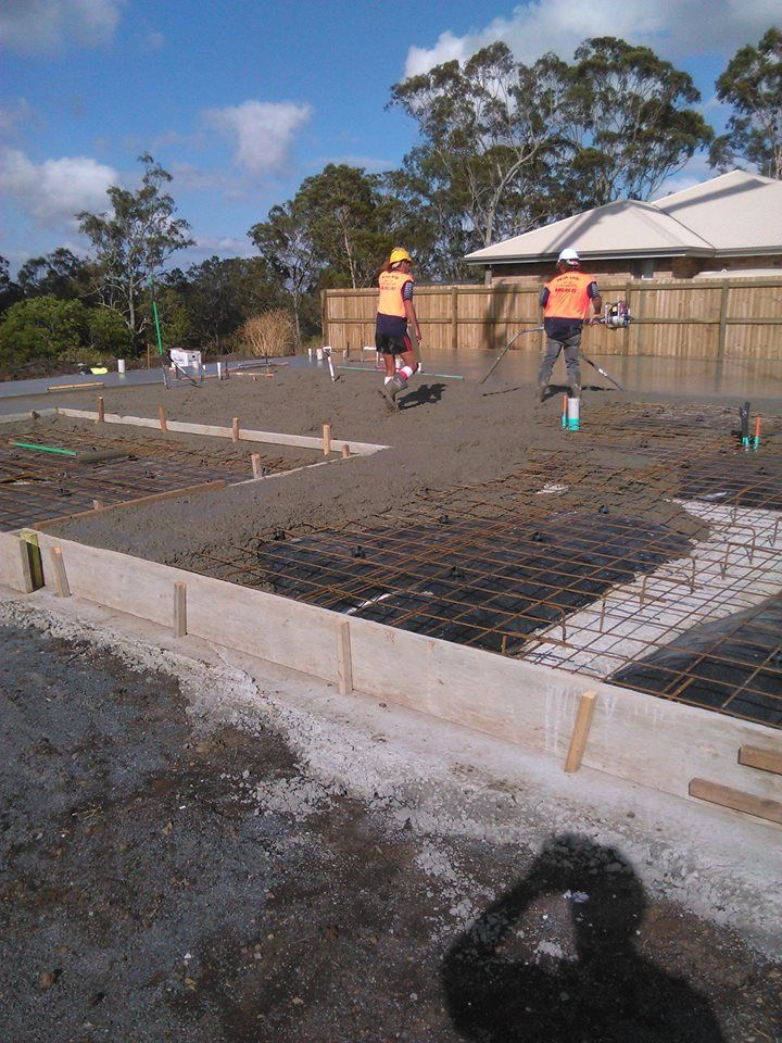 Concreters preparing concrete slab to be poured - Concrete footing and slabs Toowoomba, QLD