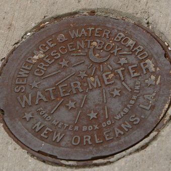 Manhole Cover — New Orleans, LA — Crescent Environmental Services