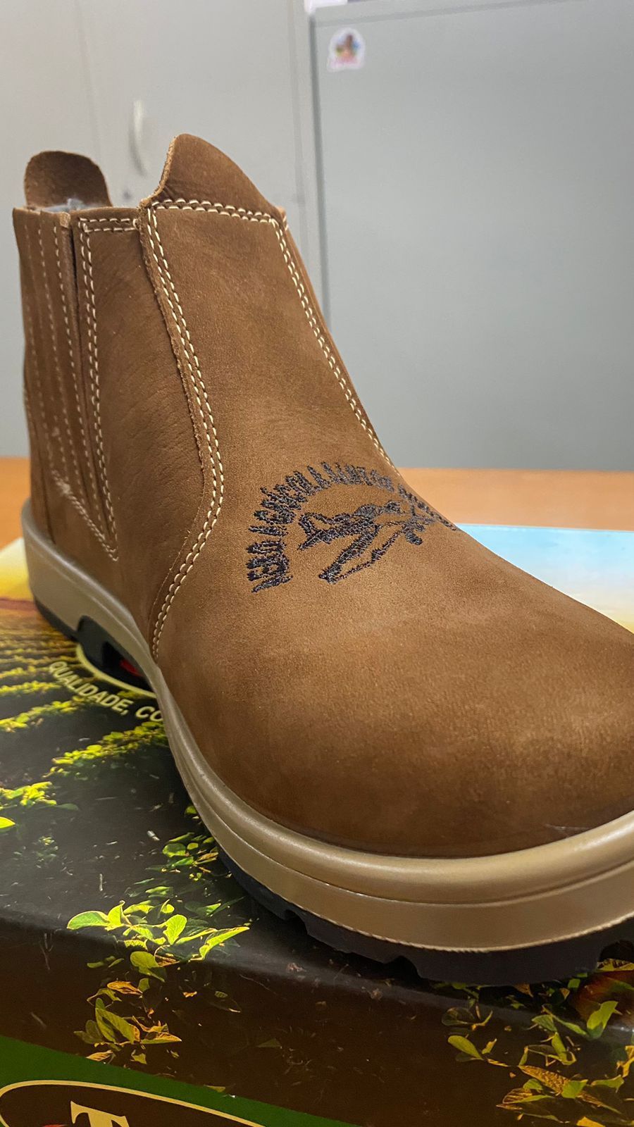 Botina AASD s/ cadarço - R$ 180,00