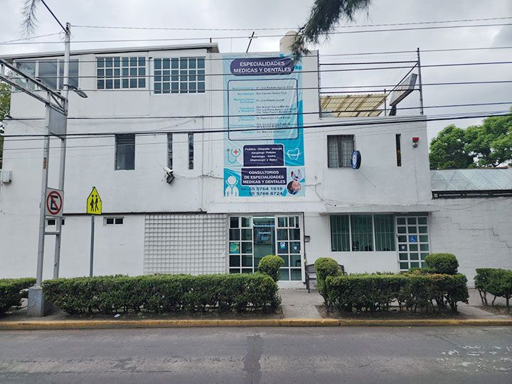 CONSULTORIO OTORRINOLARINGOLOGÍA DR. EDUARDO BRACAMONTES MARTÍNEZ