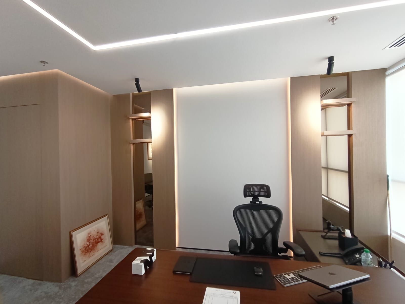 Executive Office Palm Jumeirah