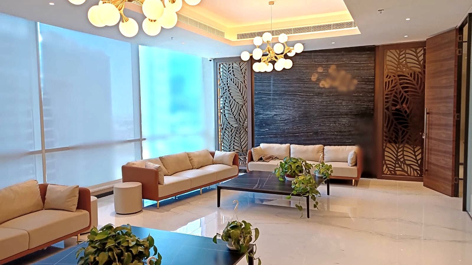 Palm Jumeriah Dubai executive office designed by Concept Art Decor. Meeting present and future designs.