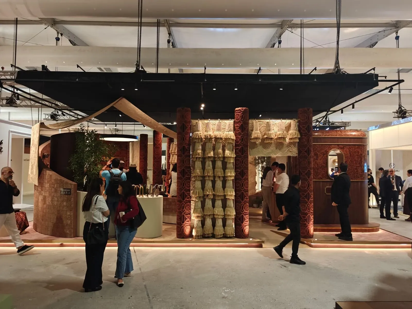 Kohler exhibition stand fit-out in Dubai Design Week by Concept Art Decor