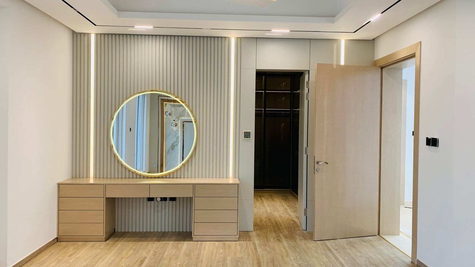 Luxury villa Room Dressing interior design Dubai