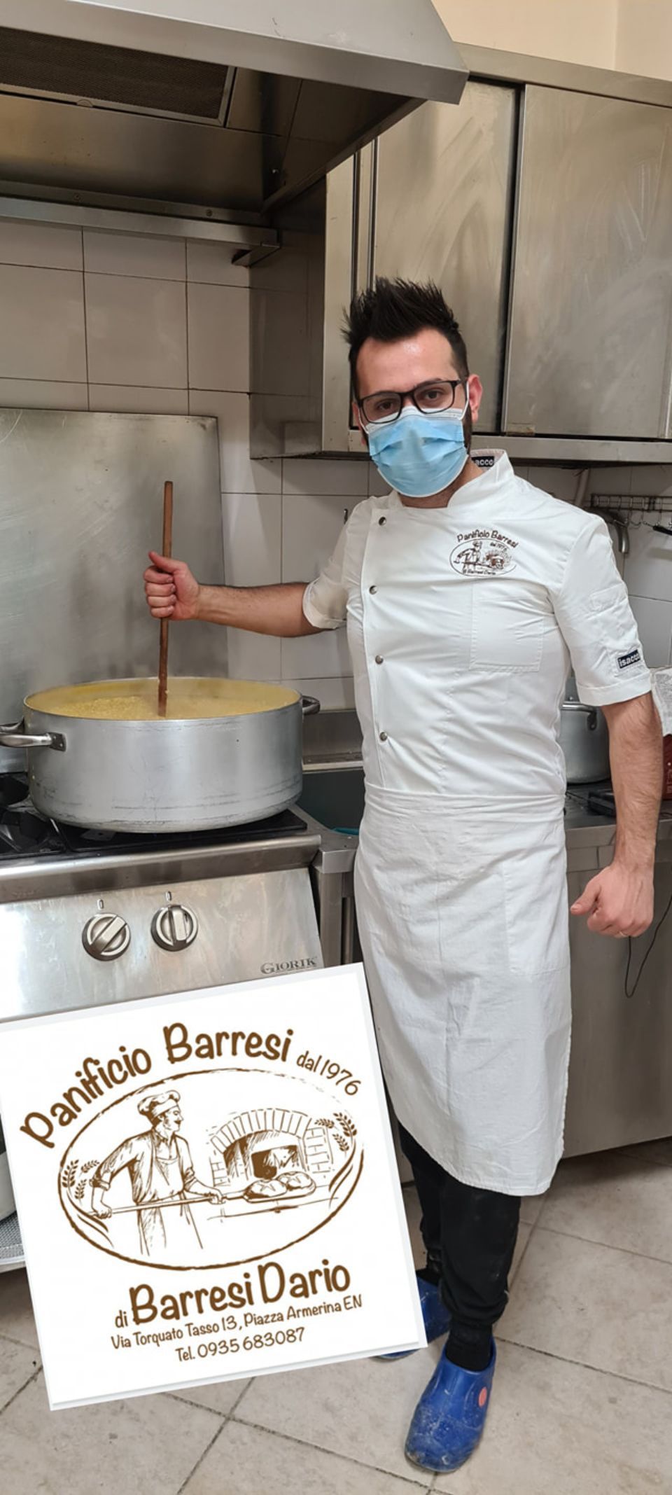preparazione di pane artigianale secondo tradizione