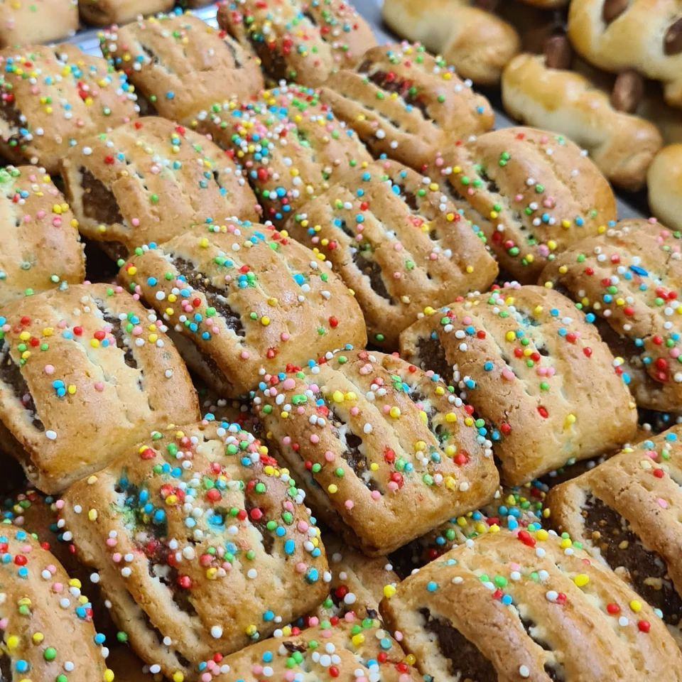 dolcetti tipici locali artigianali per ricorrenze