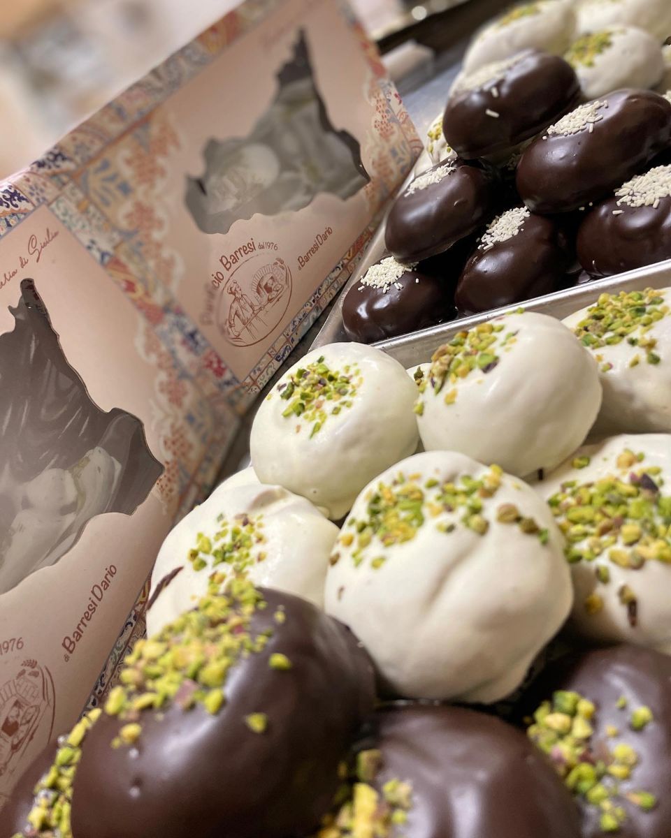 assortimento di meringhe di qualità