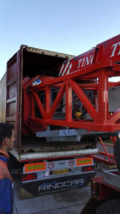 gru automontanti in furgone