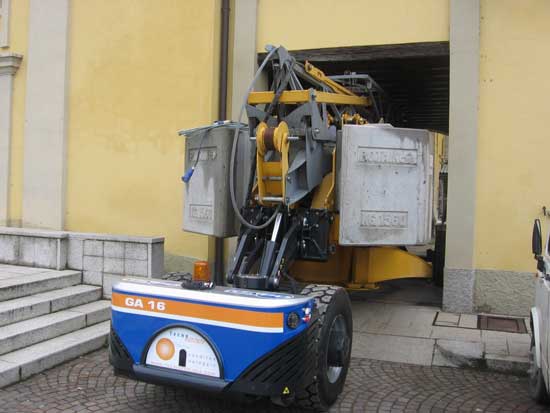 mezzo per lavori edili