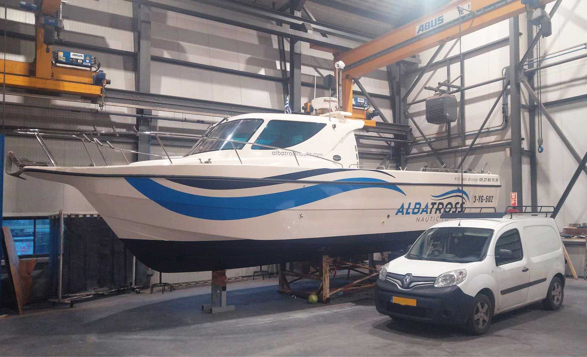 Vibe Creative case Albatross Nautic Tours ontwerp bootbelettering