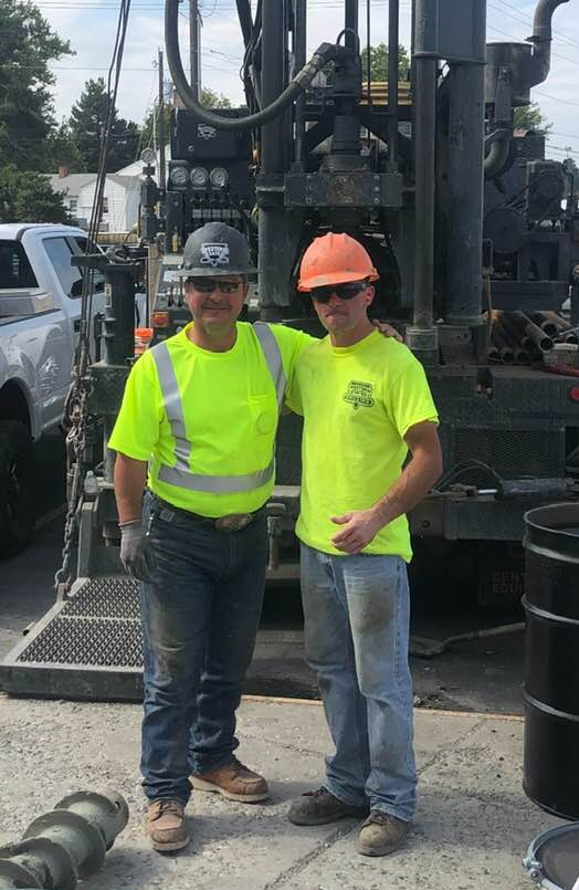 Well Abandonment — Western States White Rig in Hubbard, OR