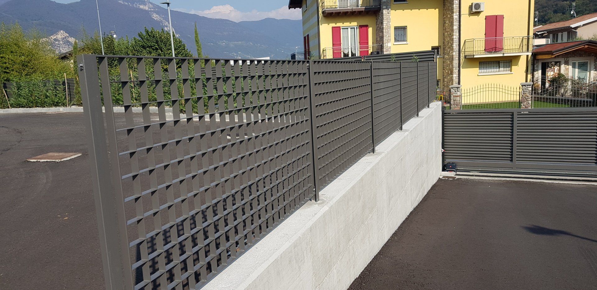 Recinzione in grigliato