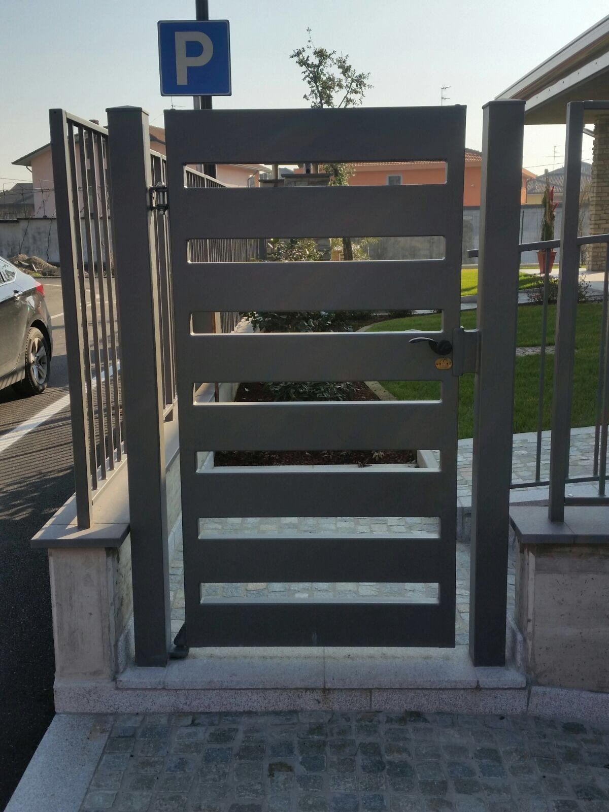 Cancelletto a doghe larghe in tubolare