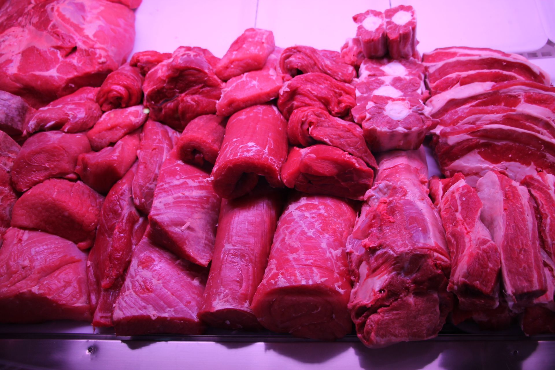 tagli diversi di carne