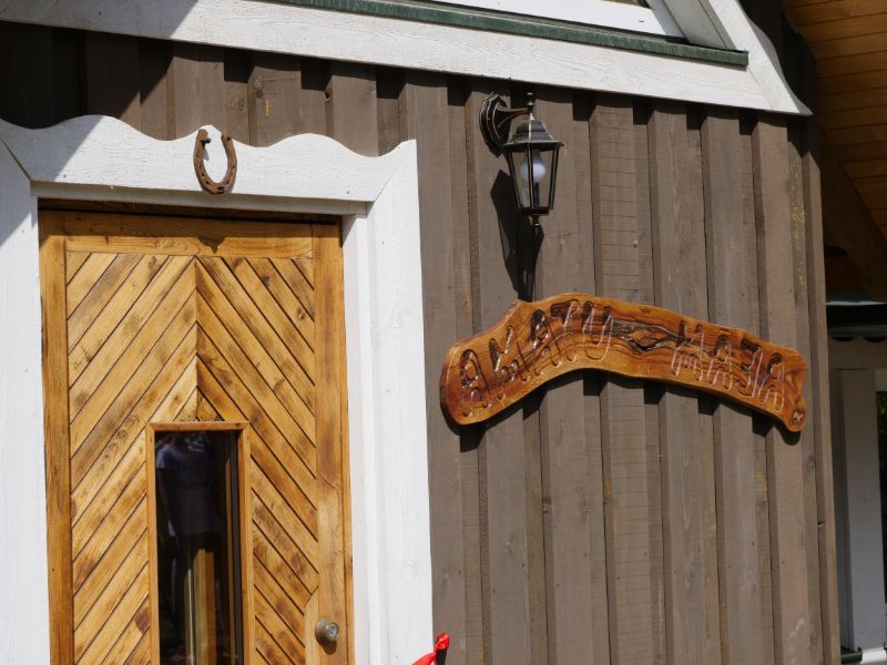 Amatu māja Sauleskalnā 1