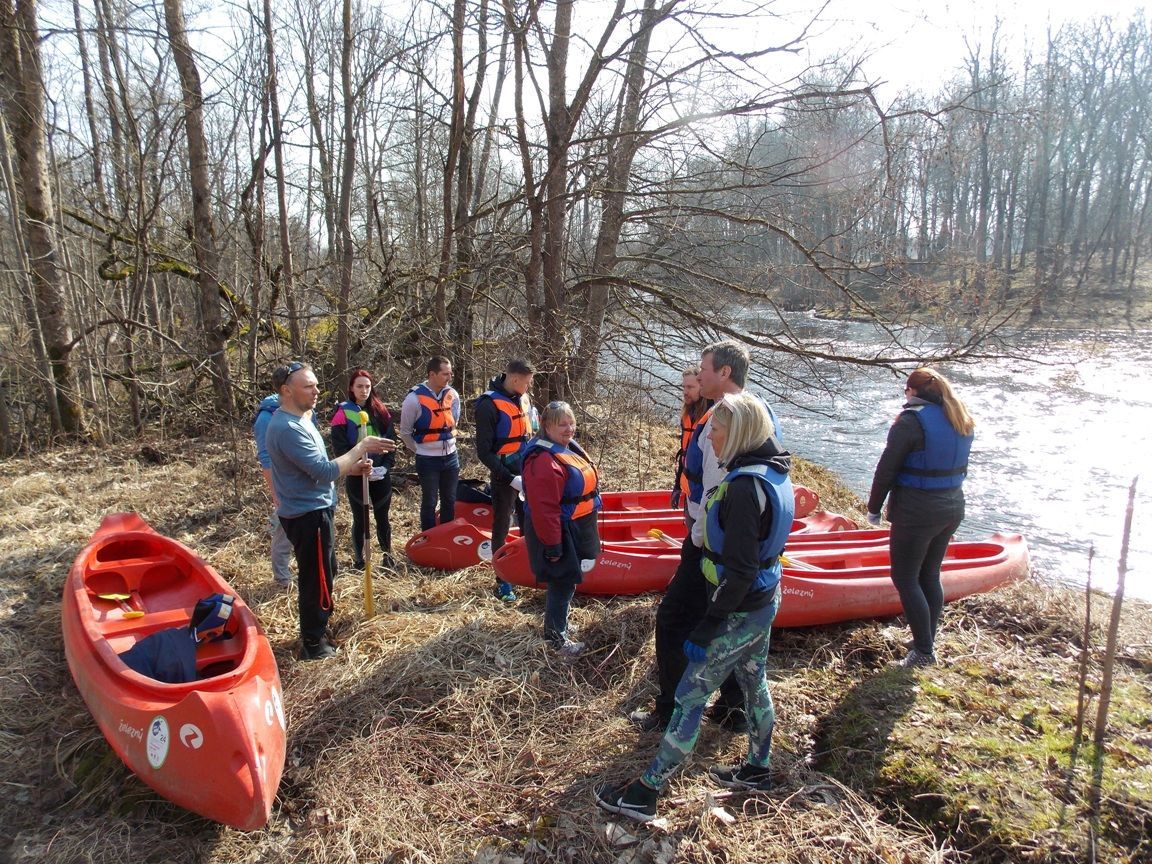 maršruti pa upēm 09