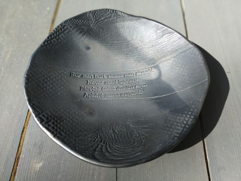 Pottery dishes - Sauleskalns 10