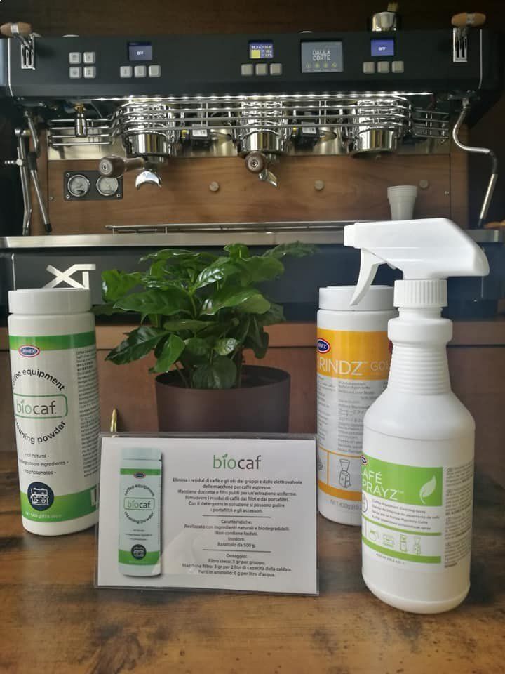 linea di prodotti per pulizia macchine da caffè