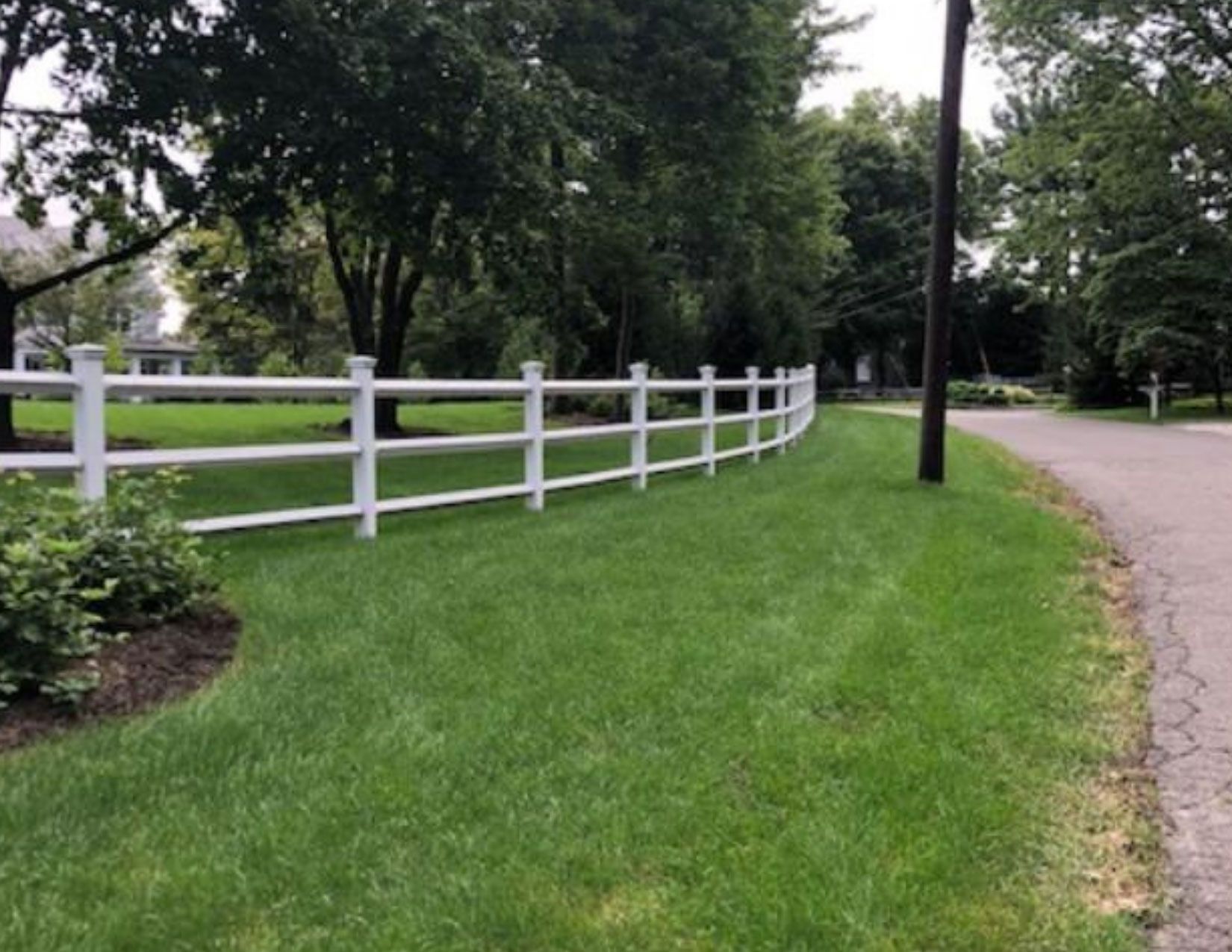 Post & Rail | Post & Board - Estate 1