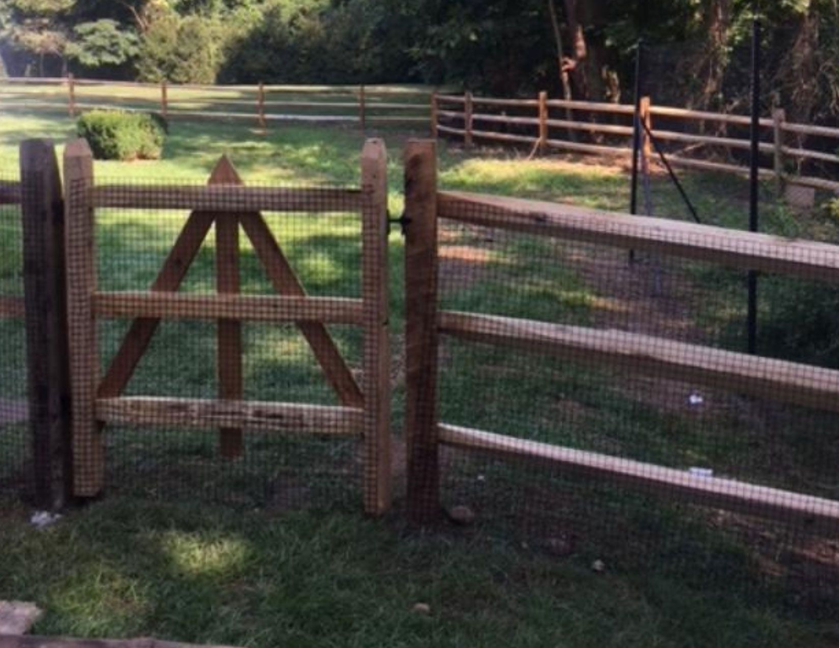 Post & Rail | Post & Board - Locust Split Rail 2