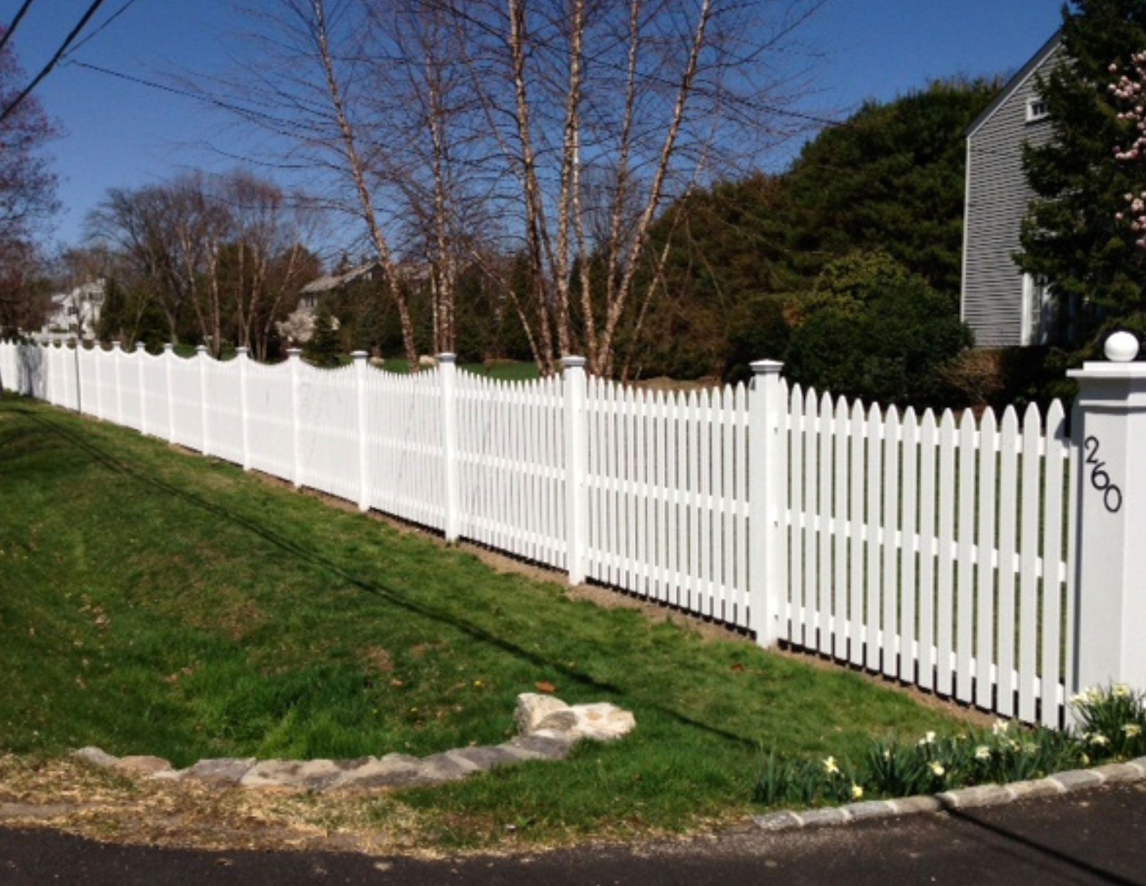 Space Picket Fences - Colonial 1