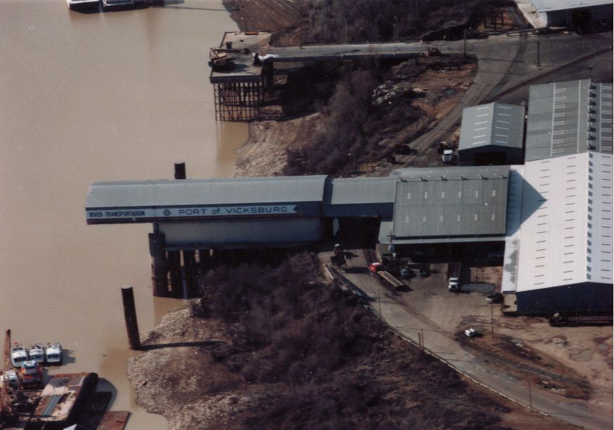 An aerial view of a building that says ' valley dockhouse ' on it