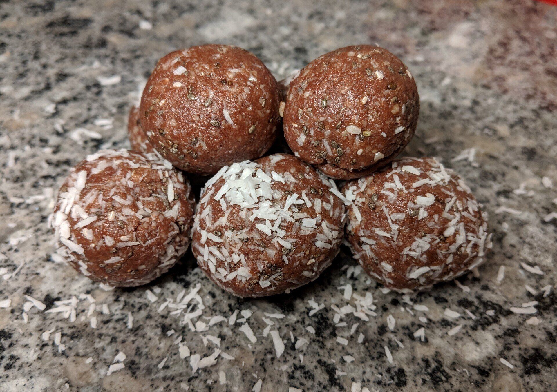 Chia Energy Balls (no bake, raw, vegan, gluten free, wheat free,refined sugar free)