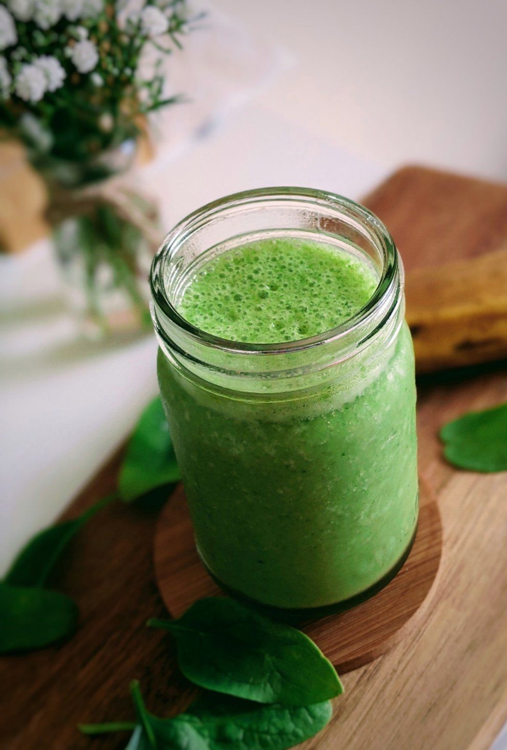 Spinach and Banana Smoothie ( vegan, gluten free, wheat free , refined sugar free)
